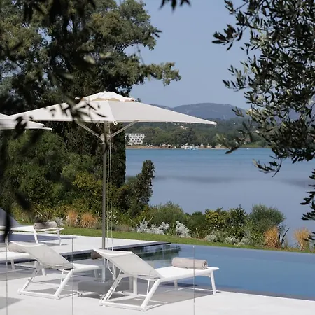 Luxurious Villa Trinity-2